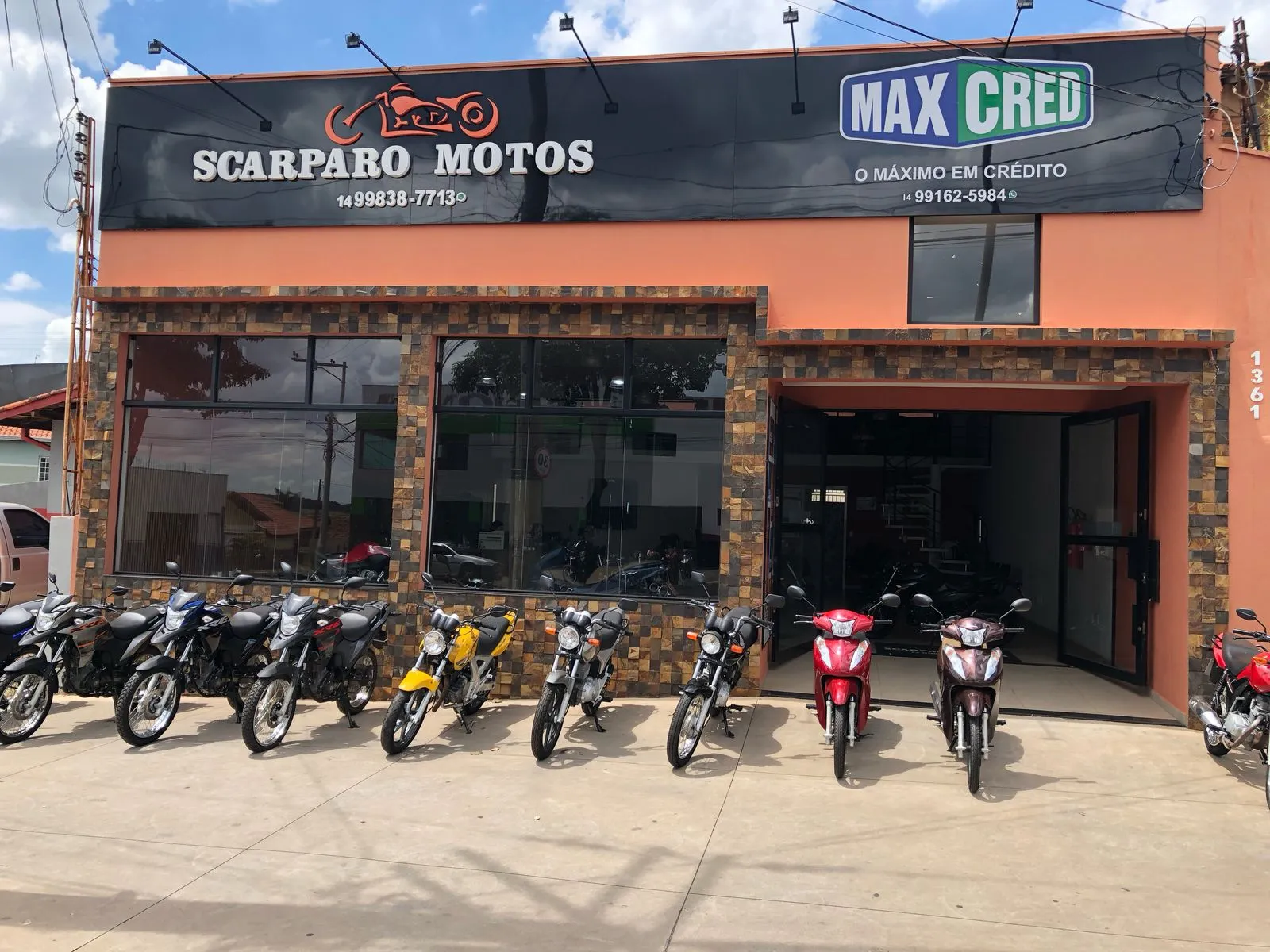 Fachada da loja Veículos à venda em SCARPARO MOTOS - São Manuel - SP