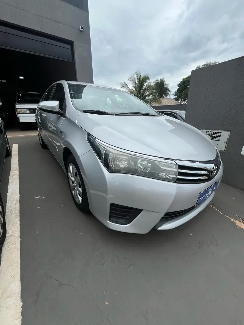 Toyota Corolla 1.8 GLi (Aut.)