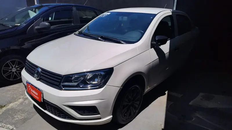 Volkswagen Voyage 1.0 MPI (Flex)