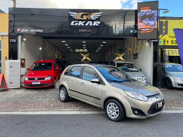 Carro Ford Fiesta Hatch 2011 1.6 (Flex)