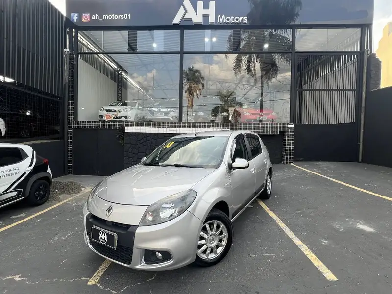 Renault Sandero Privilege 1.6 16V (Flex)(aut)
