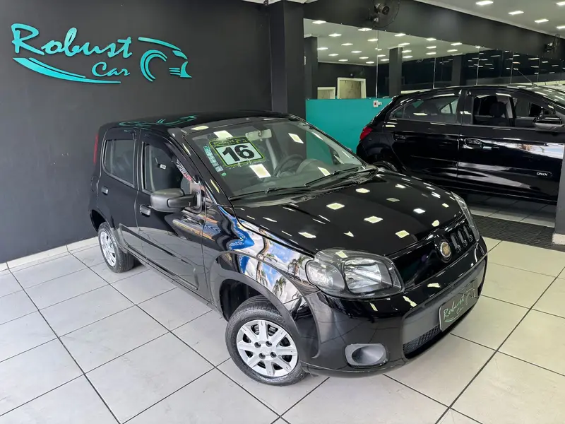 Fiat Uno Vivace 1.0 8V (Flex) 4p