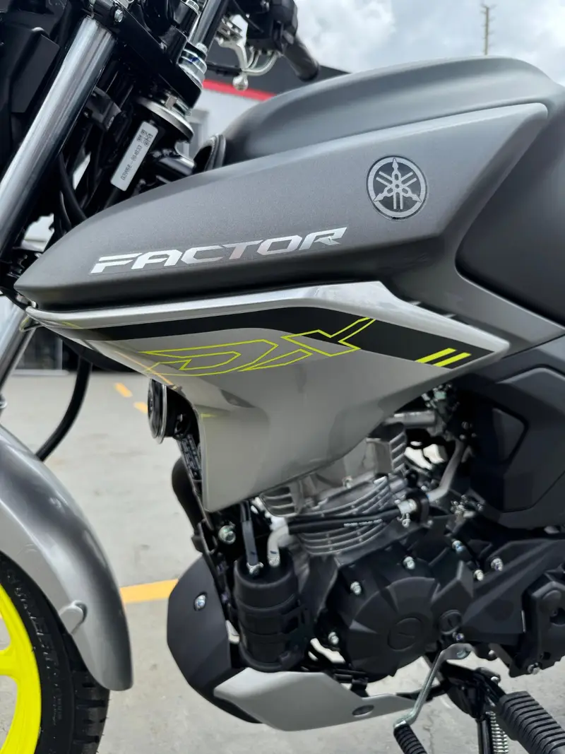 Yamaha DX