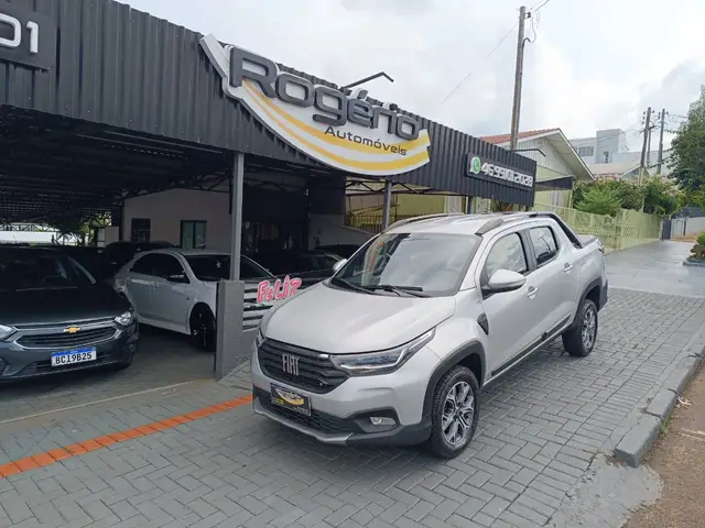 Carro Fiat Strada 2021 Volcano 1.3 CD (Flex)