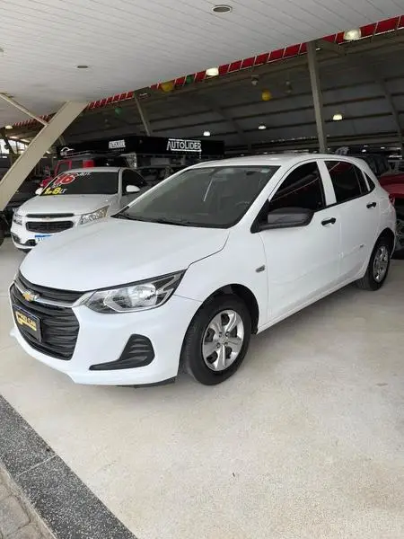 Carro Chevrolet Onix 2021 1.0 (Flex)