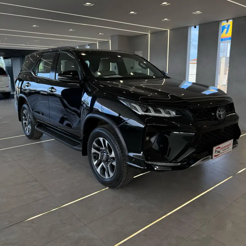Toyota SW4 Diamond  2.8 turbodiesel 7L 4x4 (Aut)