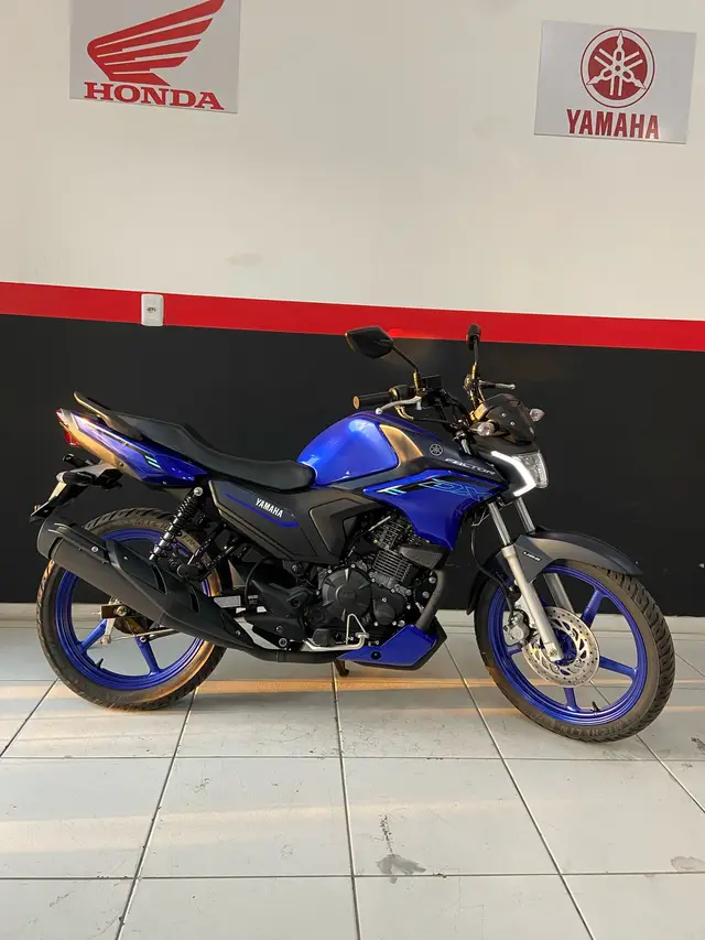 Carro Yamaha YBR 150 Factor 2025 ED