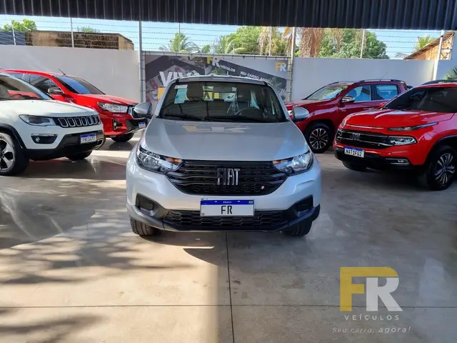 Carro Fiat Strada 2025 Freedom 1.3 Flex 8V CD