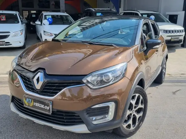 Renault Captur Intense 1.6 16v SCe CVT (Flex)