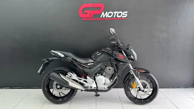 Moto Honda CB 250F Twister 2016 Standard