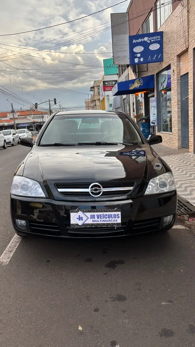 Carro Chevrolet Astra Sedan 2007 Advantage 2.0 (Flex)
