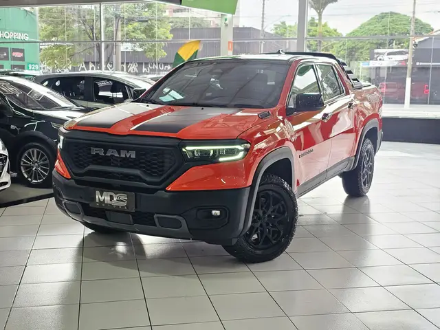 Carro RAM Rampage 2024 R/T 2.0 Turbo