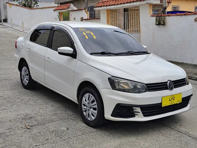 Carro Volkswagen Voyage 2017 1.6 Trendline (Flex)