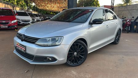 Jetta 2.0 Comfortline Tiptronic (Flex)