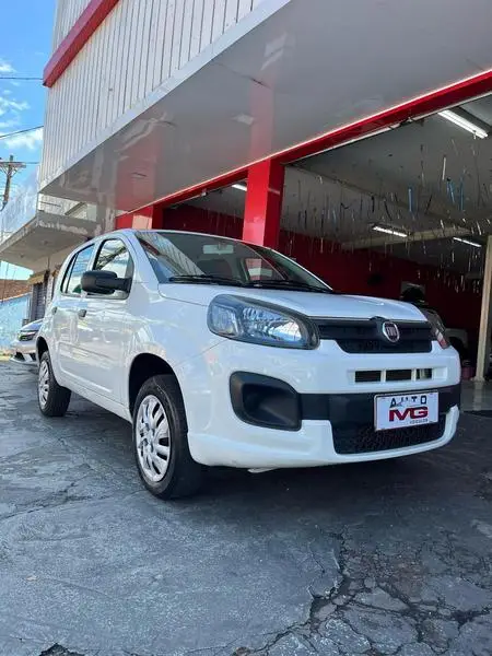 Fiat Uno Attractive 1.0