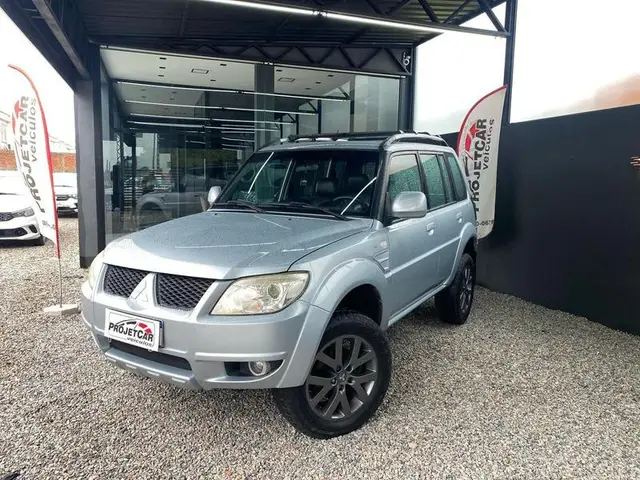 Carro Mitsubishi Pajero TR4 2010 2.0 16V (flex)