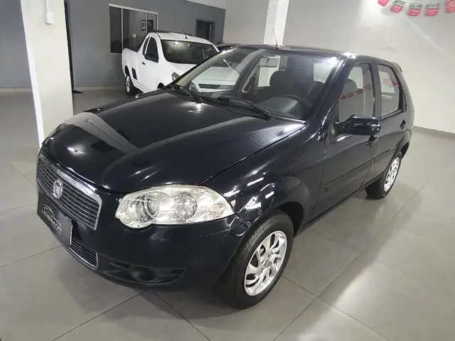 Carro Fiat Palio 2011 Attractive 1.4 8V (Flex)