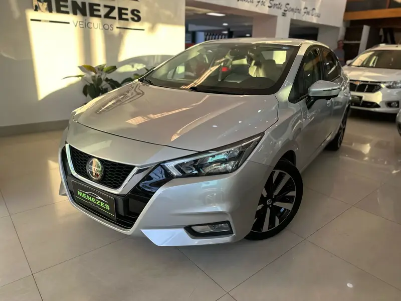 Nissan Versa Exclusive 1.6 (Flex) (Aut)