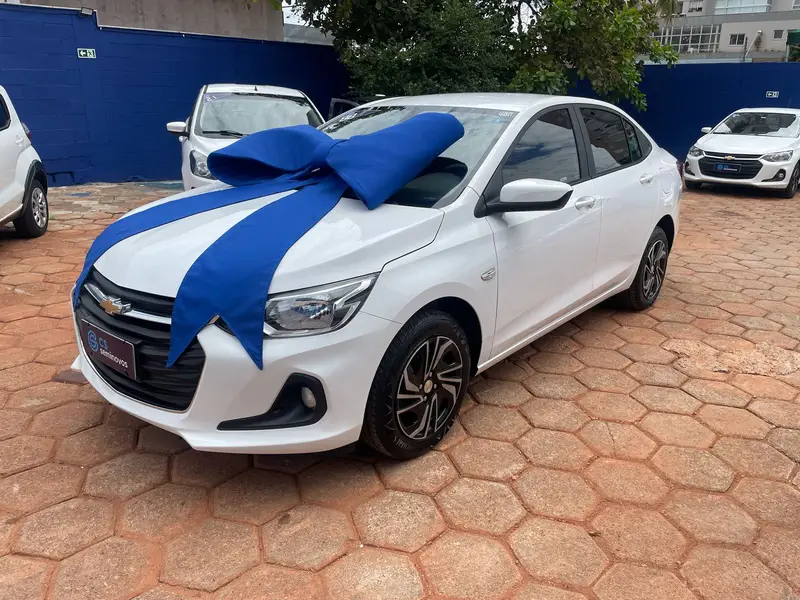 Chevrolet Onix Plus LT 1.0