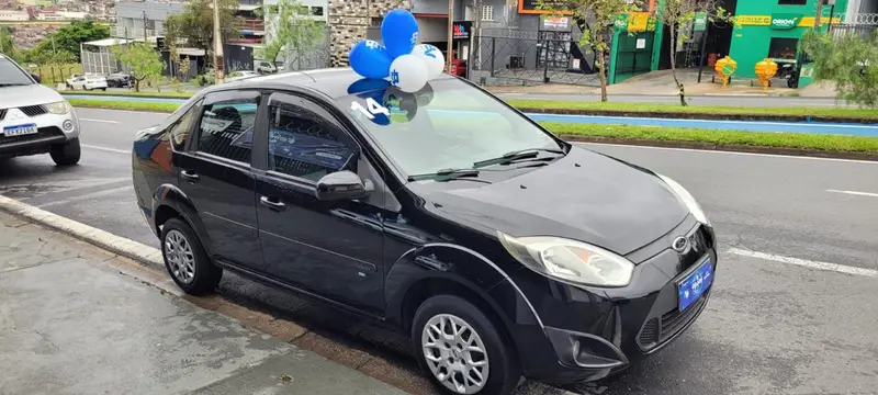 Ford Fiesta Sedan SE 1.6 Rocam (Flex)