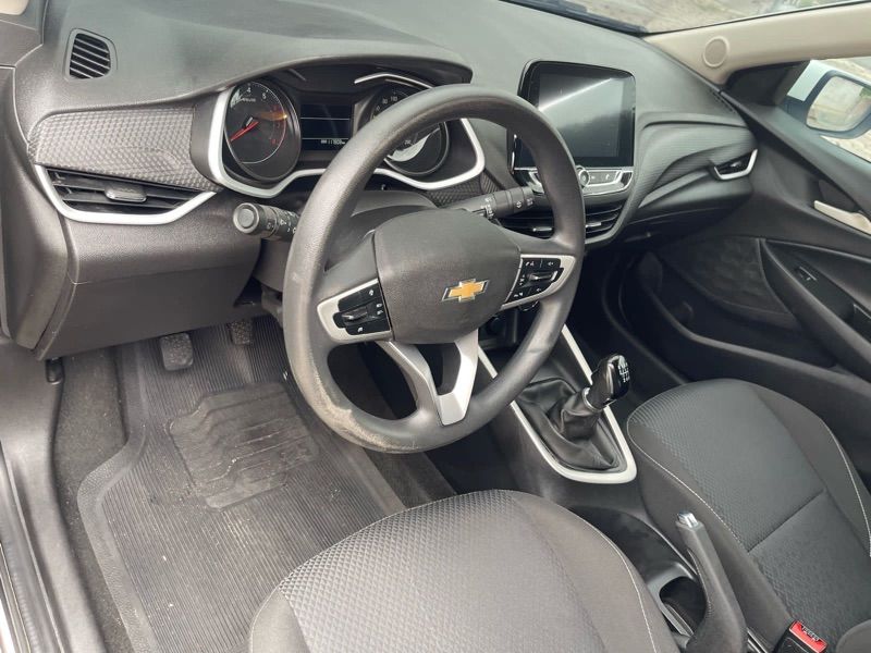 Chevrolet Onix Plus