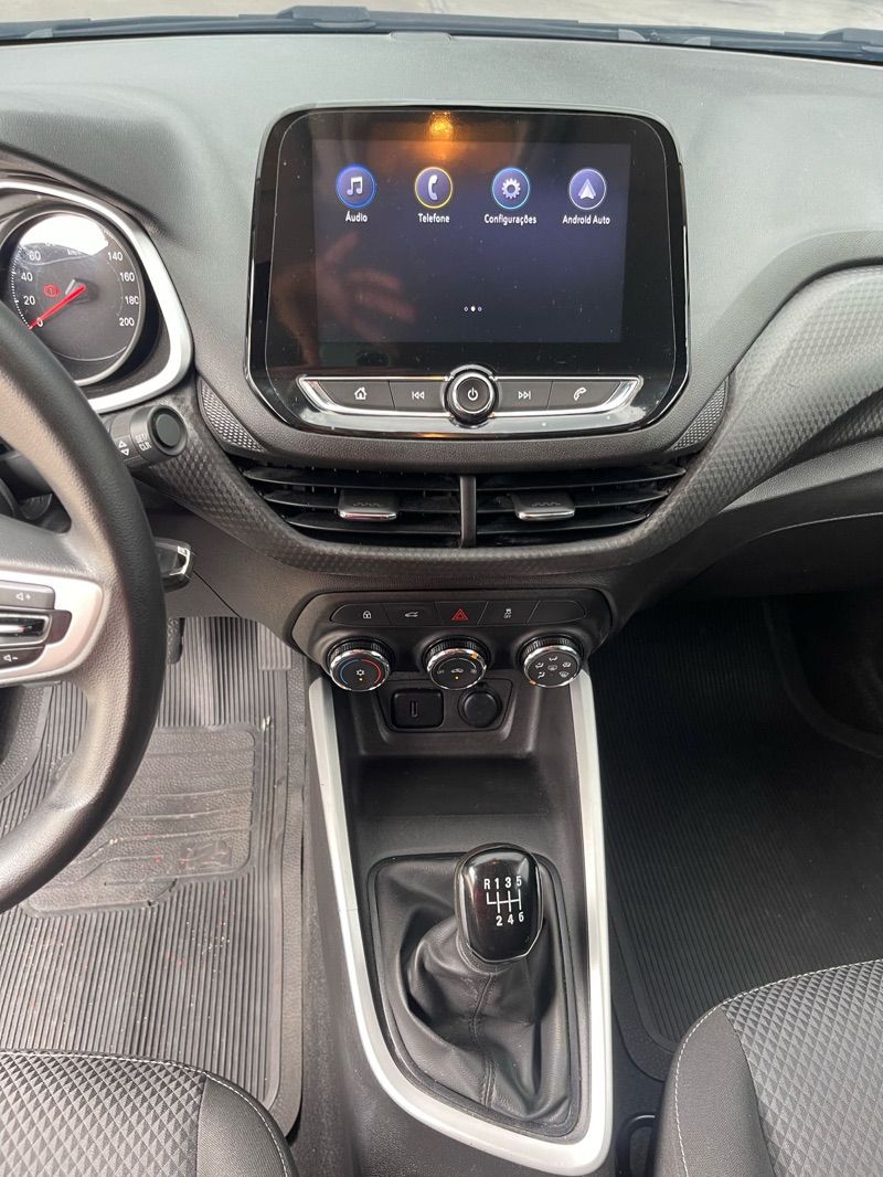 Chevrolet Onix Plus