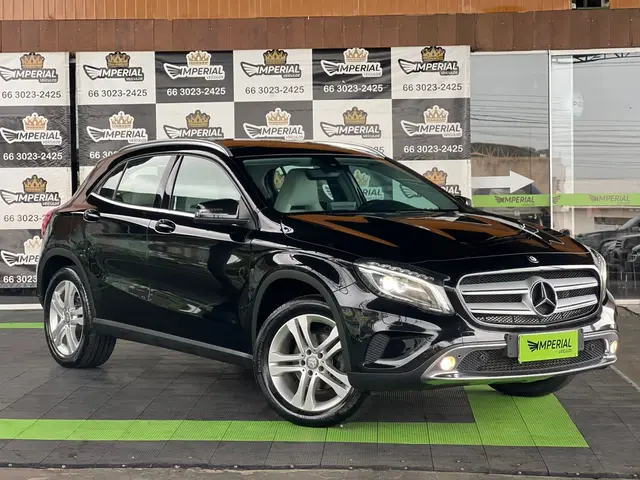 Carro Mercedes-Benz GLA 250  2017 GLA 250 Enduro 2.0 TB 16V 211cv Aut.