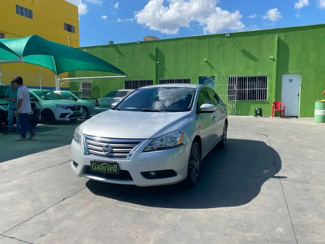 Carro Nissan Sentra 2015 SL 2.0 16V CVT (Flex)