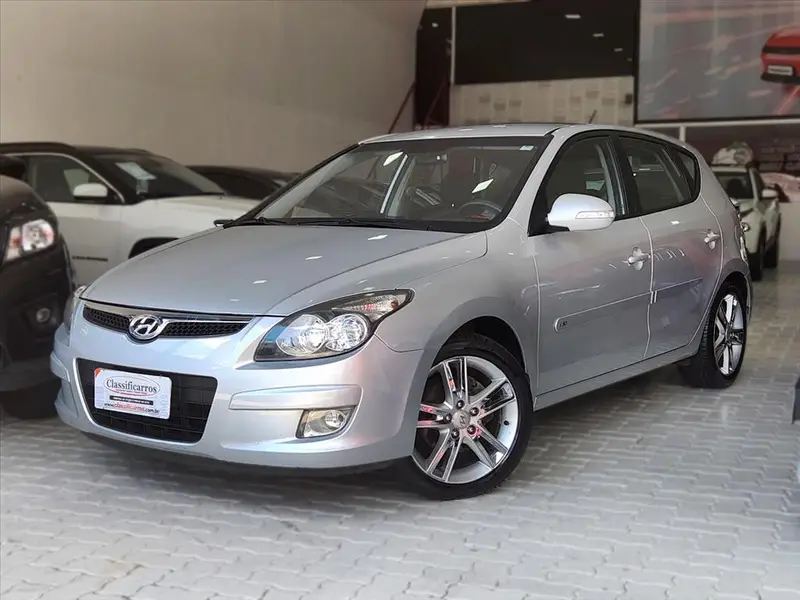Hyundai i30 GLS 2.0 16V Top (aut.)