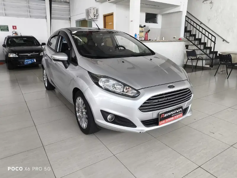 Ford Fiesta Sedan SEL 1.6