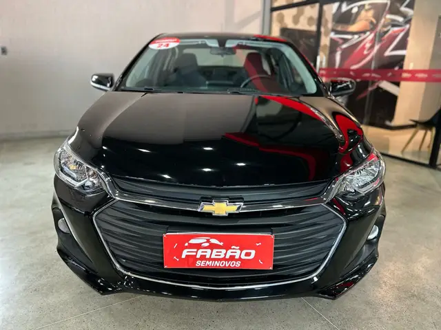 Carro Chevrolet Onix Plus 2024 LT 1.0