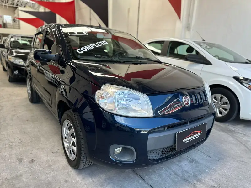 Fiat Uno Vivace 1.0 8V (Flex) 4p