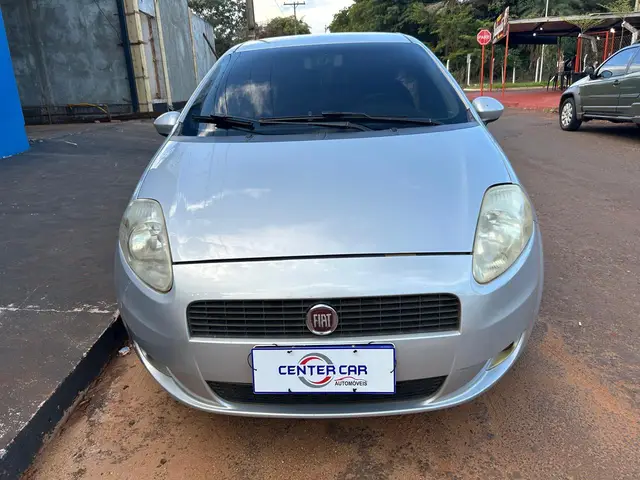 Carro Fiat Punto 2011 Attractive 1.4 (Flex)