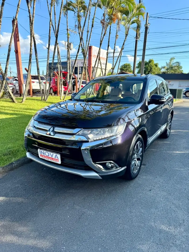 Mitsubishi Outlander 2.2 DI-D 4WD (Aut)