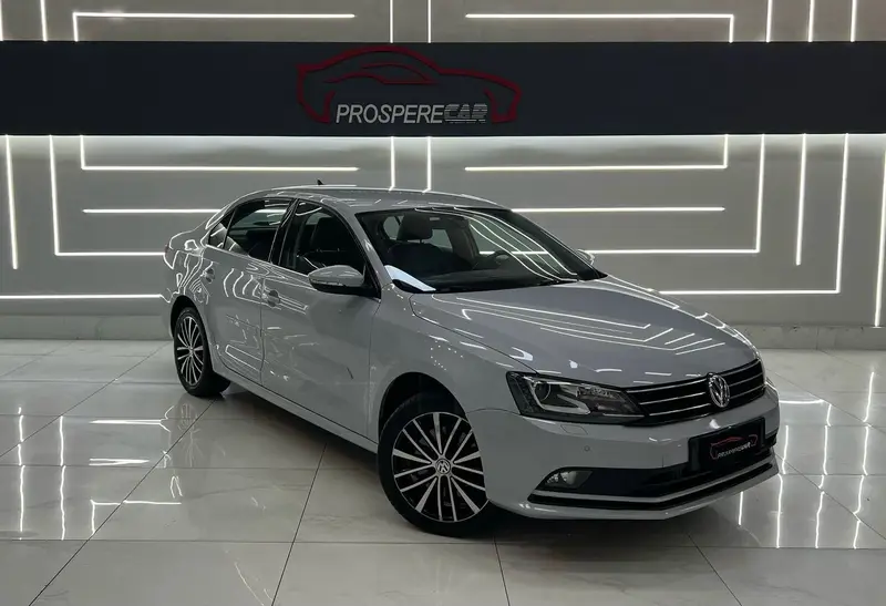 Volkswagen Jetta 2.0 TSI Highline DSG