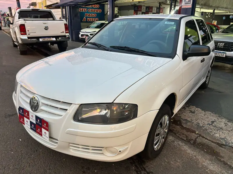 Volkswagen Gol 1.0 Mi Total Flex 8V 4p
