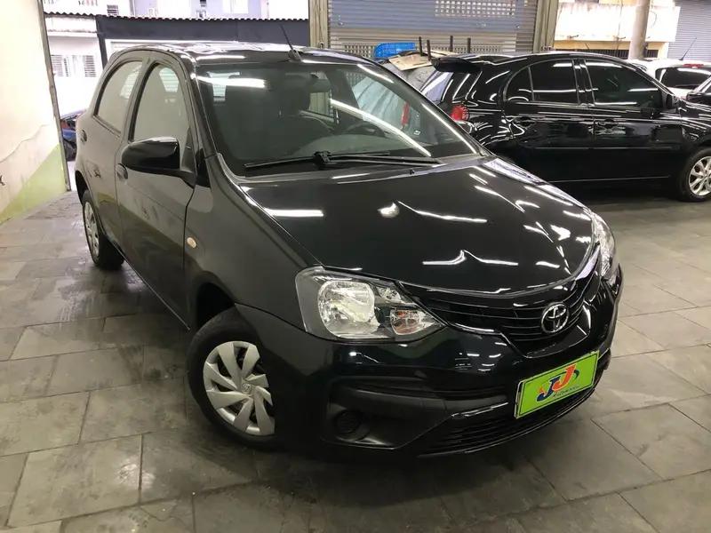 Toyota Etios X 1.3 (Flex)