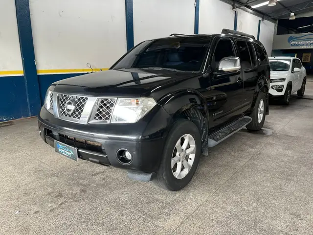 Carro Nissan Pathfinder 2009 SE 4x4 2.5