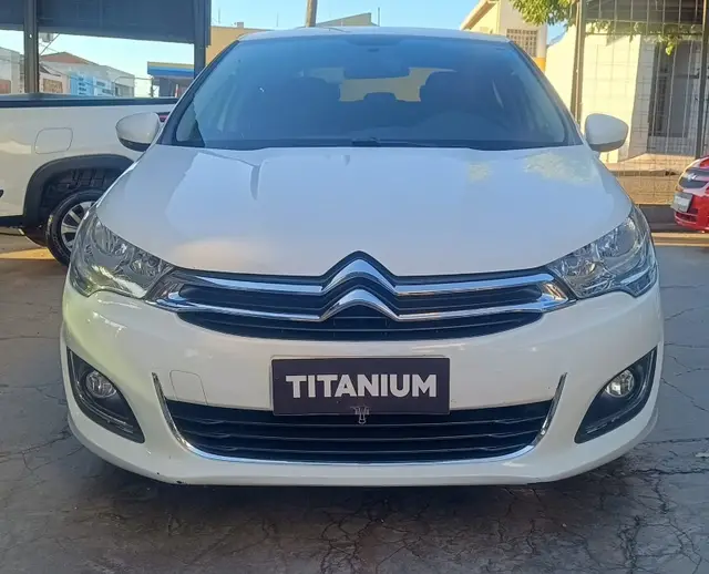 Carro Citroën C4 Lounge 2018 Origine Business 1.6 THP (Flex) (Aut)