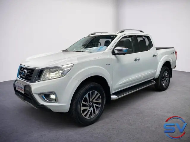 Carro Nissan Frontier 2021 2.3 TD CD LE 4x4 (Aut)