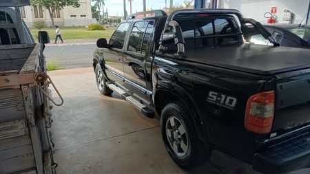 S10 Cabine Dupla S10 Executive 4x2 2.8 Turbo Electronic (Cab Dupla)