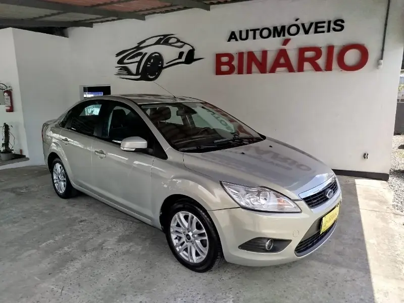 Ford Focus Sedan GLX 2.0 16V (Flex) (Aut)