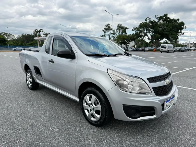 Chevrolet Montana LS 1.4 (Flex)