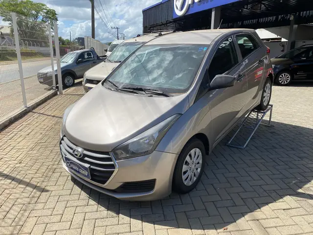 Carro Hyundai HB20 2017 1.0 Comfort (Flex)