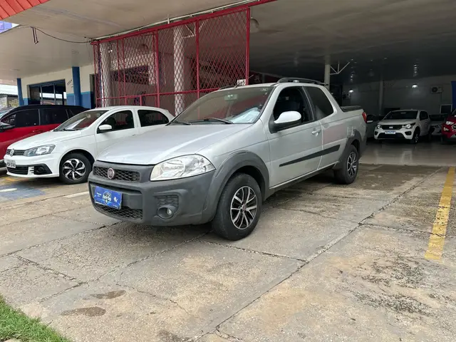 Carro Fiat Strada 2018 Hard Working 1.4 (Flex) (Cabine Dupla)