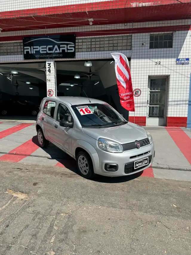 Carro Fiat Uno 2016 Attractive 1.0 (Flex) 4p