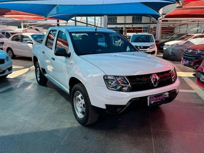 Renault Duster Oroch 1.6 16V SCe Express (Flex)