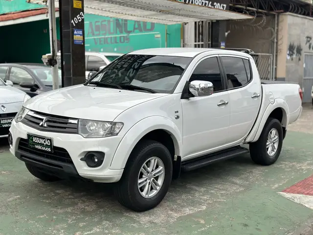 Carro Mitsubishi L200 Triton Sport 2015 3.2 DID-H HPE 4WD (Aut)