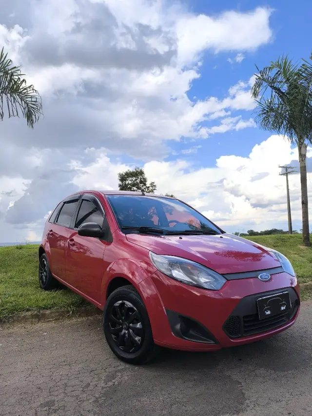 Carro Ford Fiesta Hatch 2014 S Rocam 1.0 (Flex)