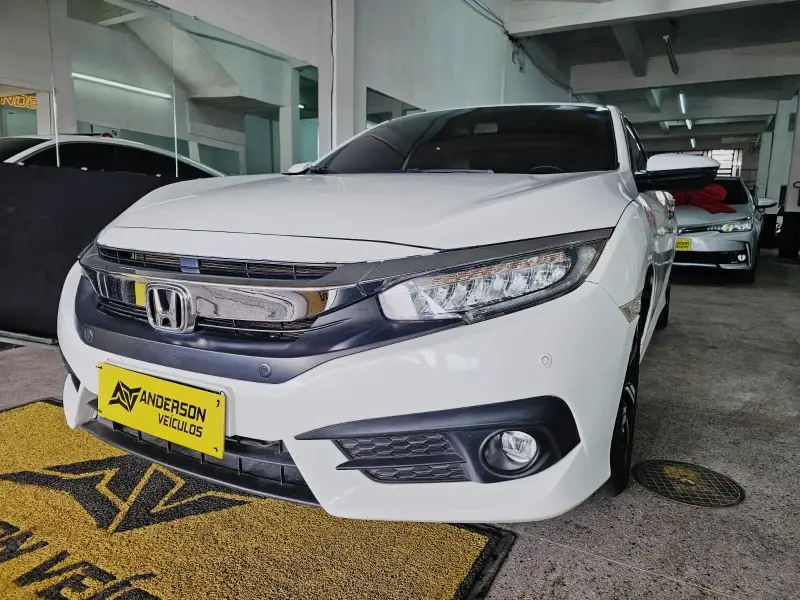 Honda Civic Touring 1.5 Turbo CVT